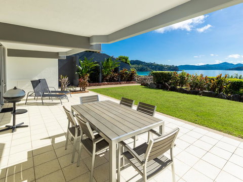 Frangipani 5 - New Castle Holiday 0