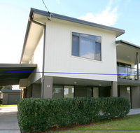 FRASERS COTTAGE- 23 Castle St Laurieton - New Castle Holiday