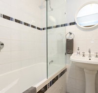 Fremantle Bed  Breakfast - New Castle Holiday