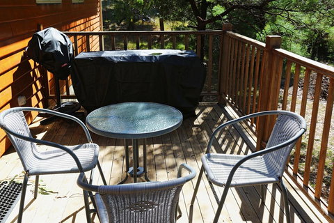 Freycinet Hideaway - New Castle Holiday 3