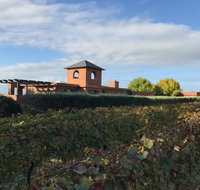 Frogs Pond - New Castle Holiday