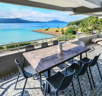 Fully Renovated Frangipani Beach Front Apartments - New Castle Holiday