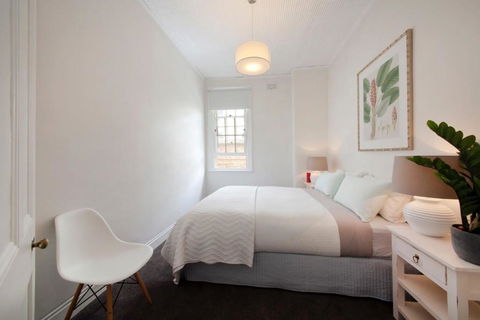 FUN TIMES In HUGE House 1 Minute To SYDNEY HARBOUR - New Castle Holiday 3