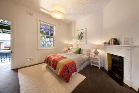 FUN TIMES In HUGE House 1 Minute To SYDNEY HARBOUR - New Castle Holiday 1