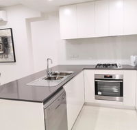 G04 Courtyard Apartment - New Castle Holiday