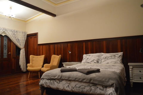 Gargoyle Lodge - New Castle Holiday 3