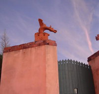 Gargoyle Lodge - New Castle Holiday