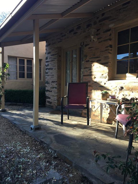 Gasworks B&B Cottages - New Castle Holiday 3