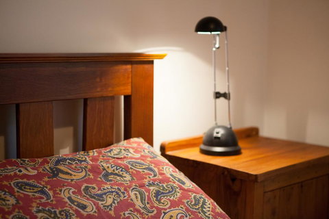 Geebung Cottage - New Castle Holiday 0