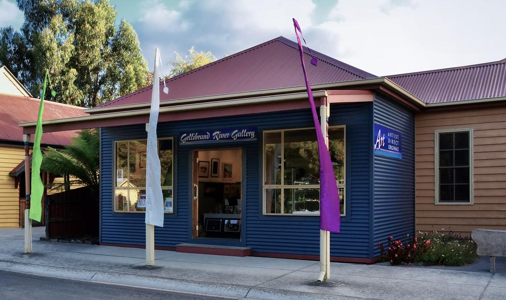 Gellibrand ACT New Castle Holiday