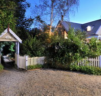 Gembrook Cottages - New Castle Holiday