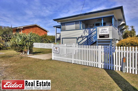Gillies Getaway At South West Rocks - New Castle Holiday 1