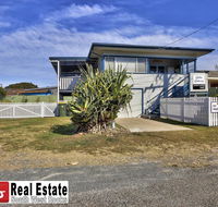 Gillies Getaway at South West Rocks - New Castle Holiday