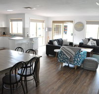 Glencoe Getaway - New Castle Holiday