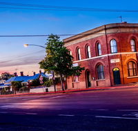 Globe Guesthouse - New Castle Holiday