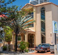 Gold Coast Hostel - New Castle Holiday