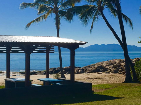 Golden Sands Beach House - New Castle Holiday 0