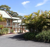 Golf Place Inn - New Castle Holiday