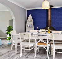 Gone Fishing - air conditioned crisp and clean - New Castle Holiday