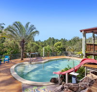 Gorgeous Mediterranean-style Hinterland Home - New Castle Holiday