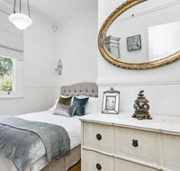 Gowan Brae Cottage - New Castle Holiday