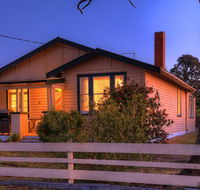 Grace's Spa Cottage - New Castle Holiday