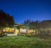 Grampians Eco YHA - New Castle Holiday