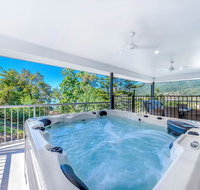 Great Escape - Cannonvale - New Castle Holiday