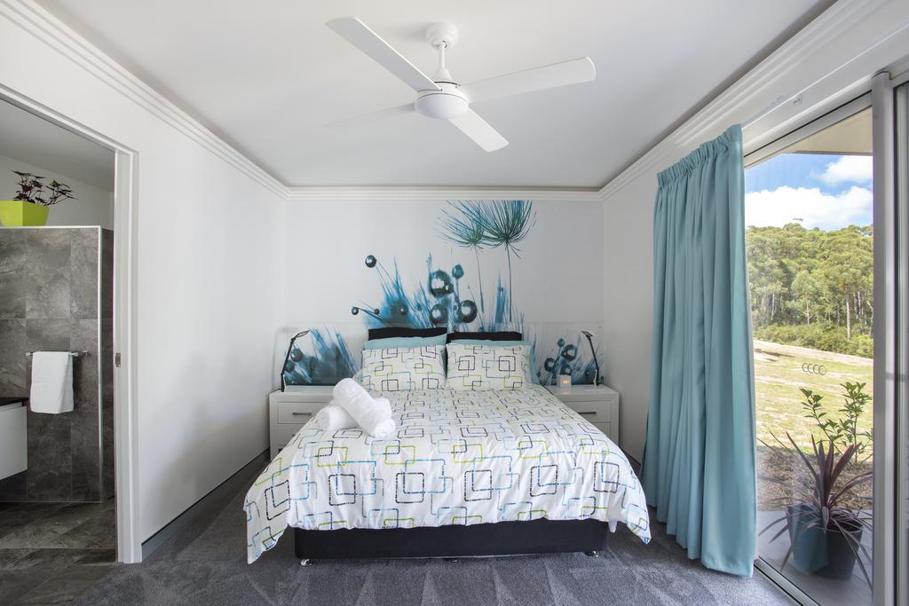 East Lynne NSW New Castle Holiday