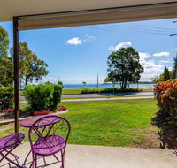 Ground Floor with water views and pool - New Castle Holiday