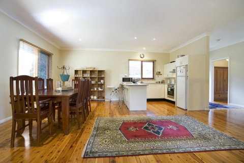 Gumview Cottage - New Castle Holiday 1