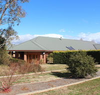 Gundaroo Manor Bed  Breakfast - New Castle Holiday