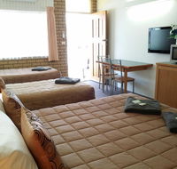 Guyra Motor Inn - New Castle Holiday