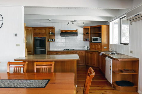 Halina - New Castle Holiday 3