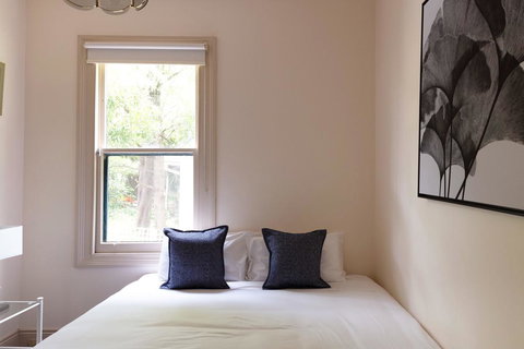 Halina - New Castle Holiday 2