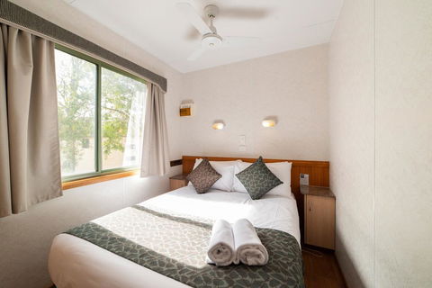Halls Gap Caravan Park - New Castle Holiday 0