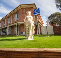 Hamilton's Queanbeyan Motel - New Castle Holiday