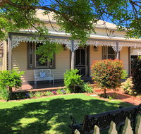 Hansen Street Retreat - New Castle Holiday