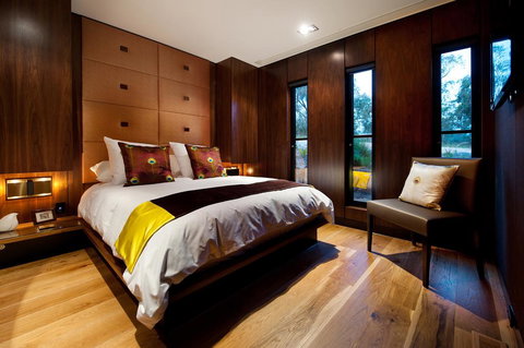 Harmony - New Castle Holiday 3