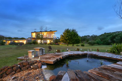 Harmony Bed & Breakfast - New Castle Holiday 0