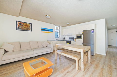 Headlands 8 1 Clarence Street - New Castle Holiday 2