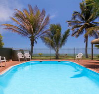 Hedland Hotel - New Castle Holiday