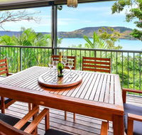 Heliconia 10 Newly Renovated Centrally Located House Hamilton Island - New Castle Holiday