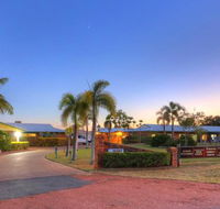 Heritage Lodge Motel - New Castle Holiday