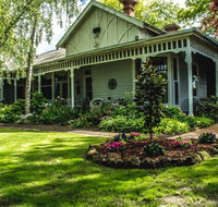 Heytesbury House - New Castle Holiday