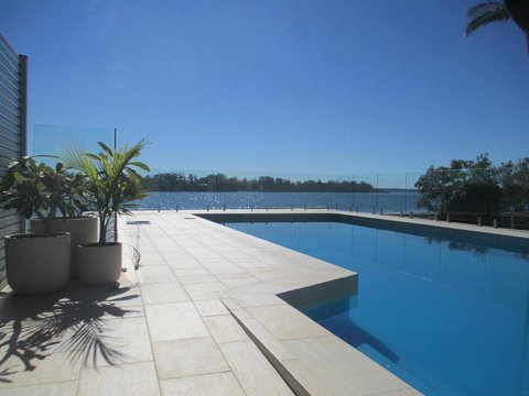 HIBBARD HAVEN - New Castle Holiday 0