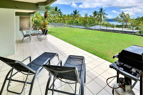 Hibiscus 006 - Hamilton Island - New Castle Holiday 2