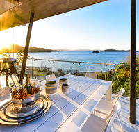 Hidden Cove on Hamilton Island - New Castle Holiday