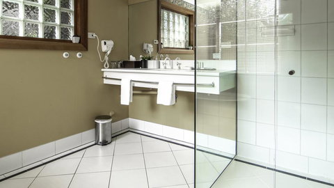 Hideaway On George - New Castle Holiday 3