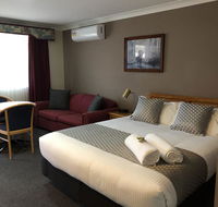 Highlands Motor Inn - New Castle Holiday